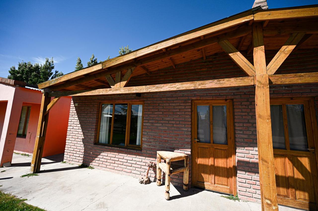 Las Moras Cabañas&Hostería Perito Moreno Exterior foto